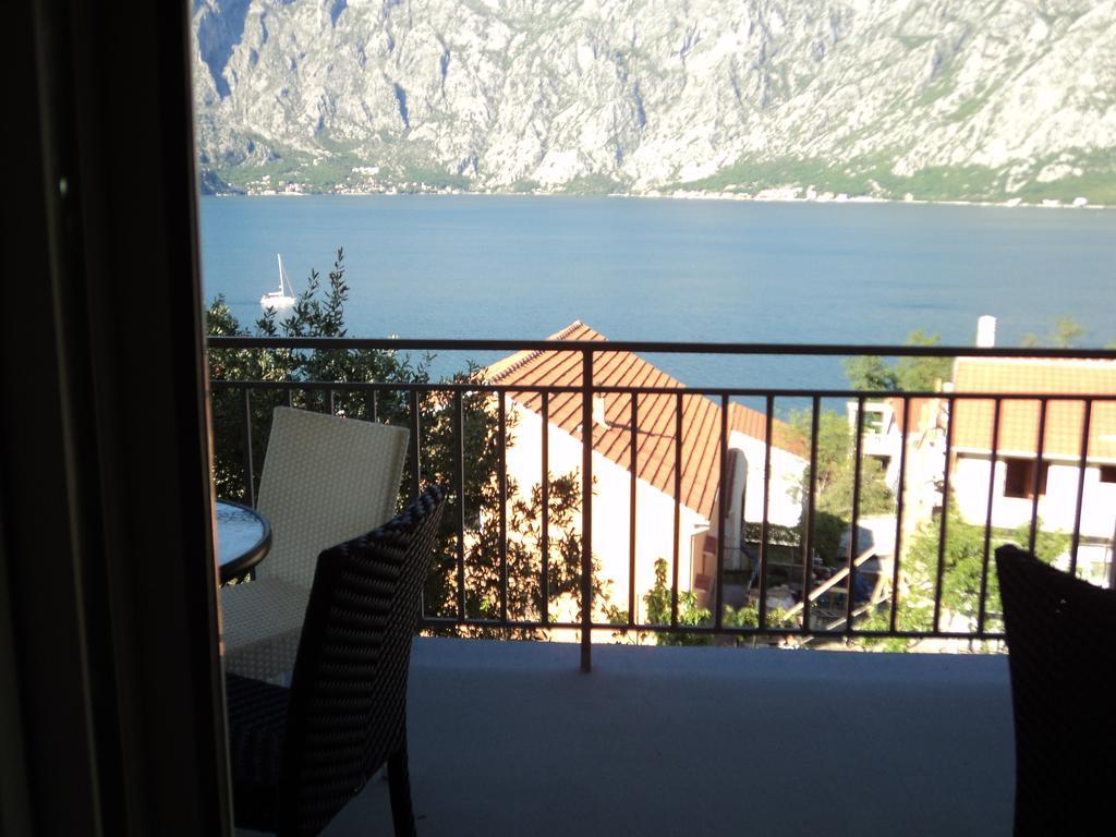 Guest House Pajovic Kotor Exterior foto