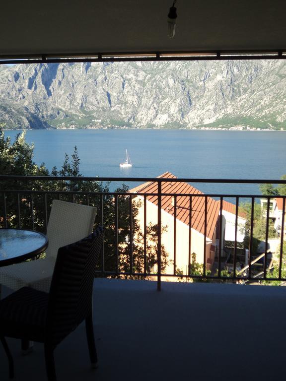 Guest House Pajovic Kotor Exterior foto