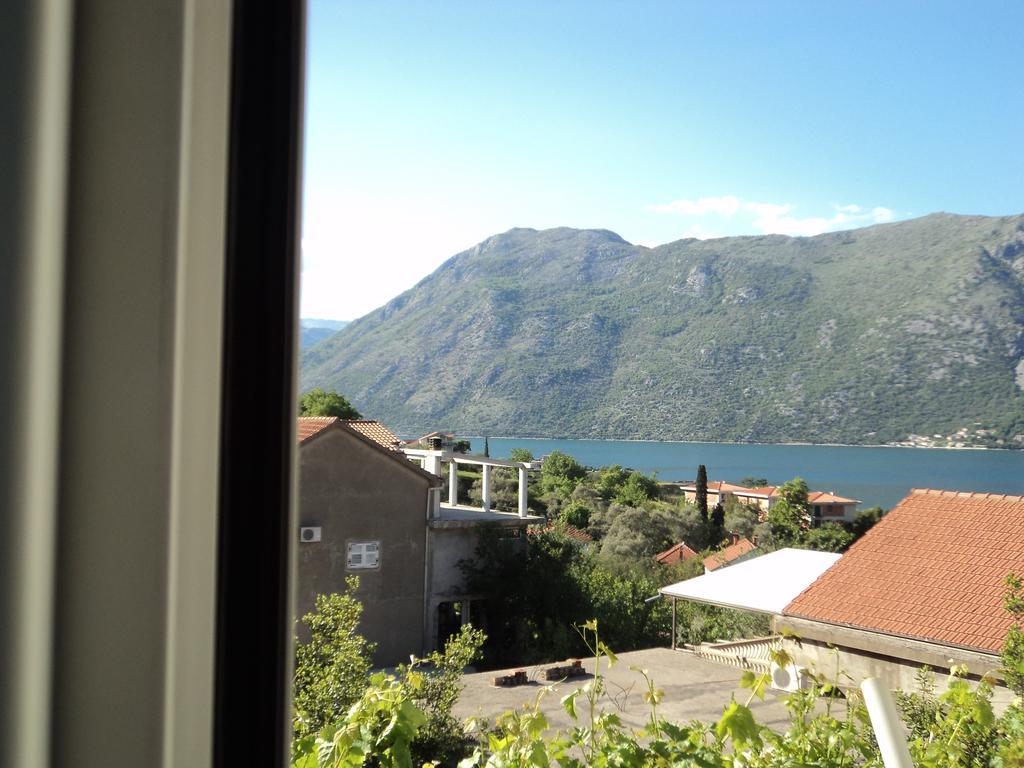 Guest House Pajovic Kotor Exterior foto