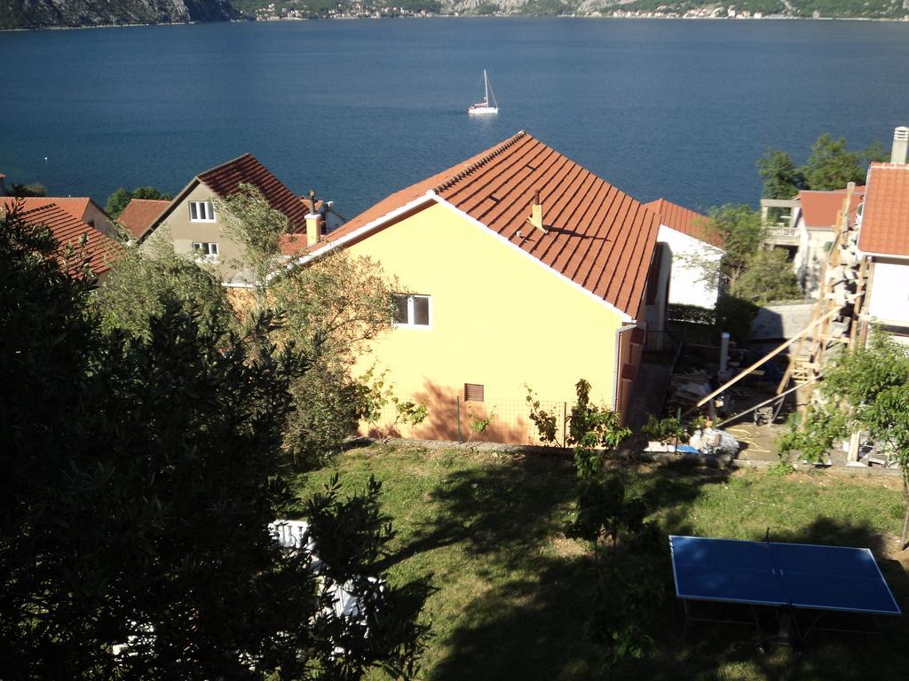 Guest House Pajovic Kotor Exterior foto